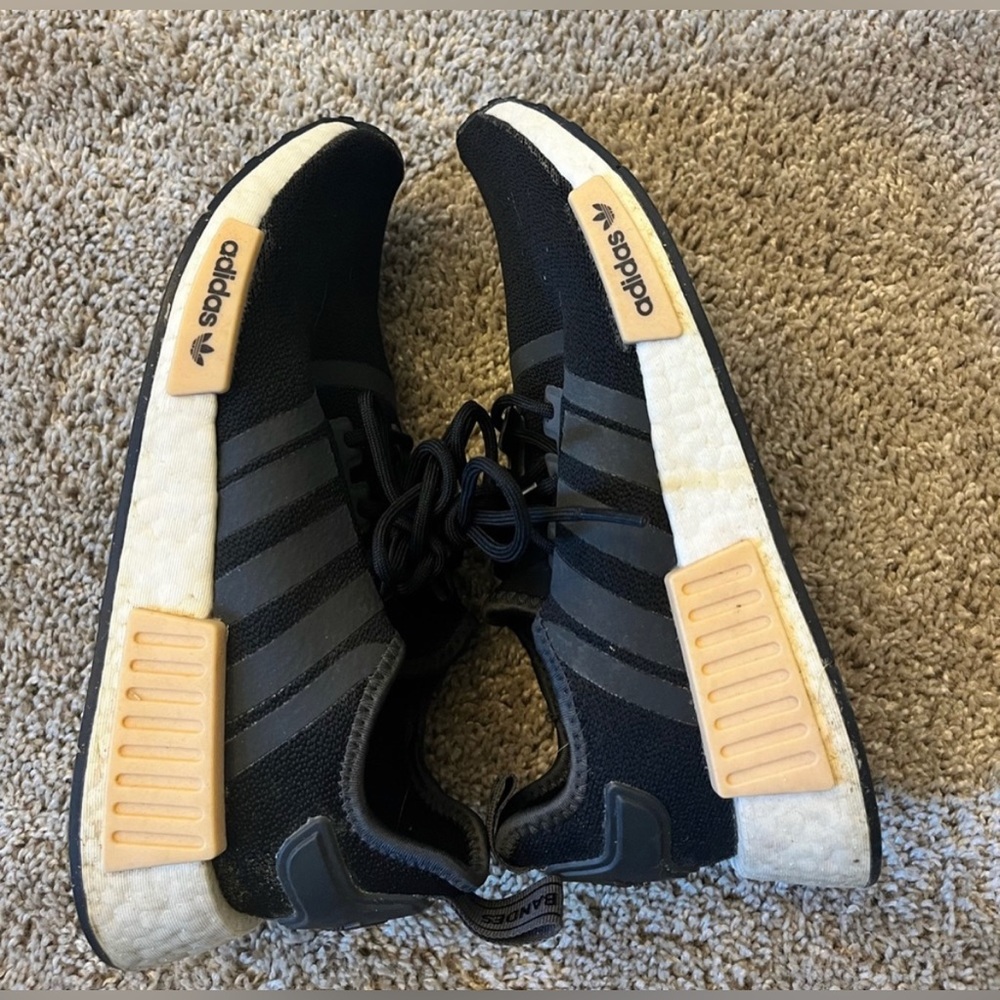 Adidas NMD r1